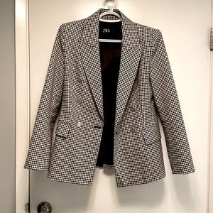 Zara Textured Double Breasted Blazer - Worn Once. Size Medium